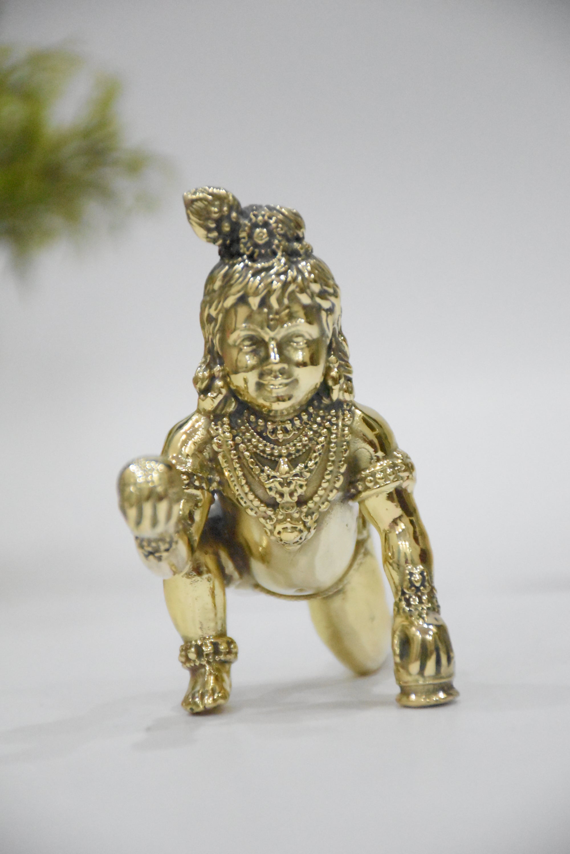 Brass Laddu Gopal Idol | Divine Bal Krishna Murti for Home Mandir & Janmashtami