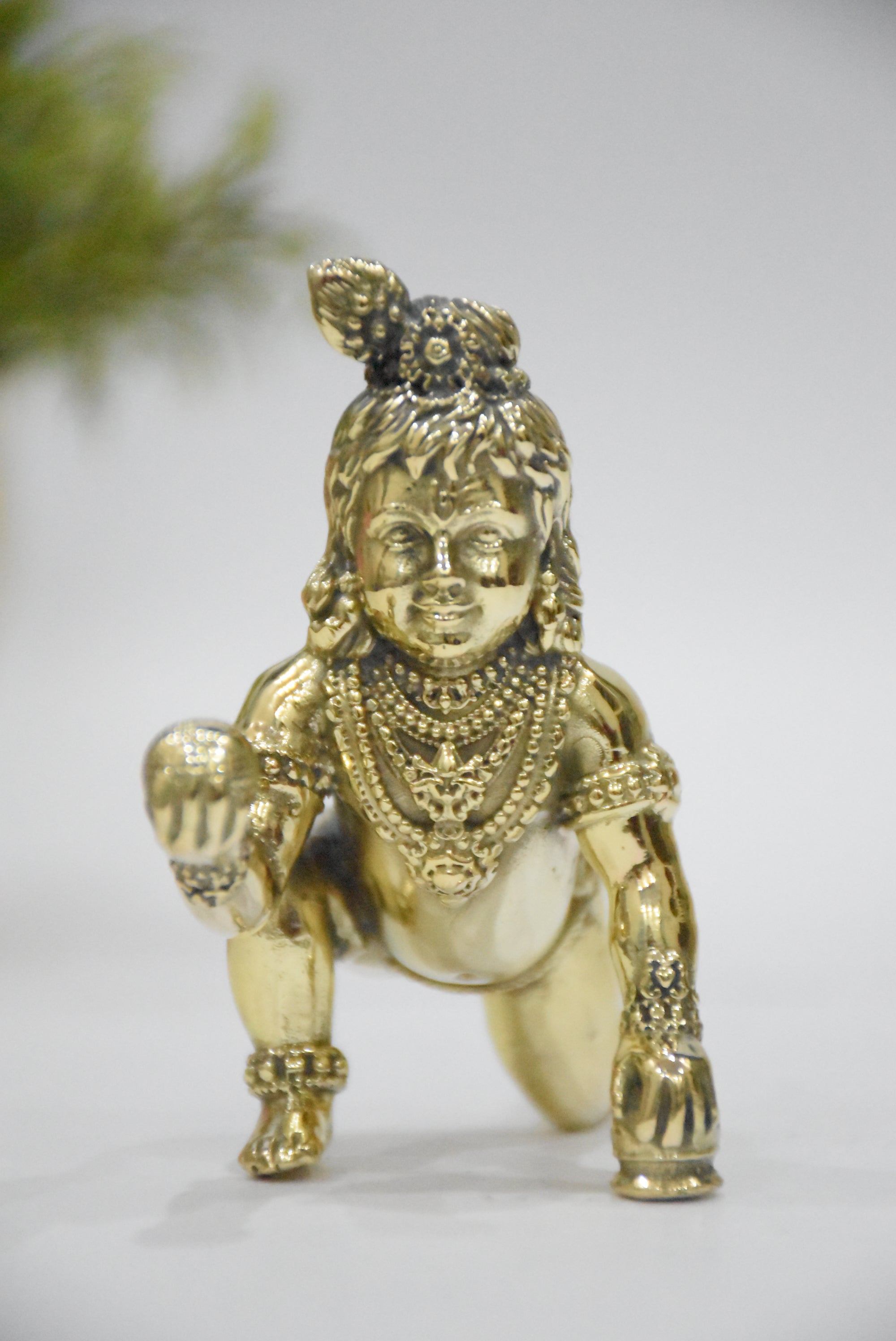 Brass Laddu Gopal Idol | Divine Bal Krishna Murti for Home Mandir & Janmashtami