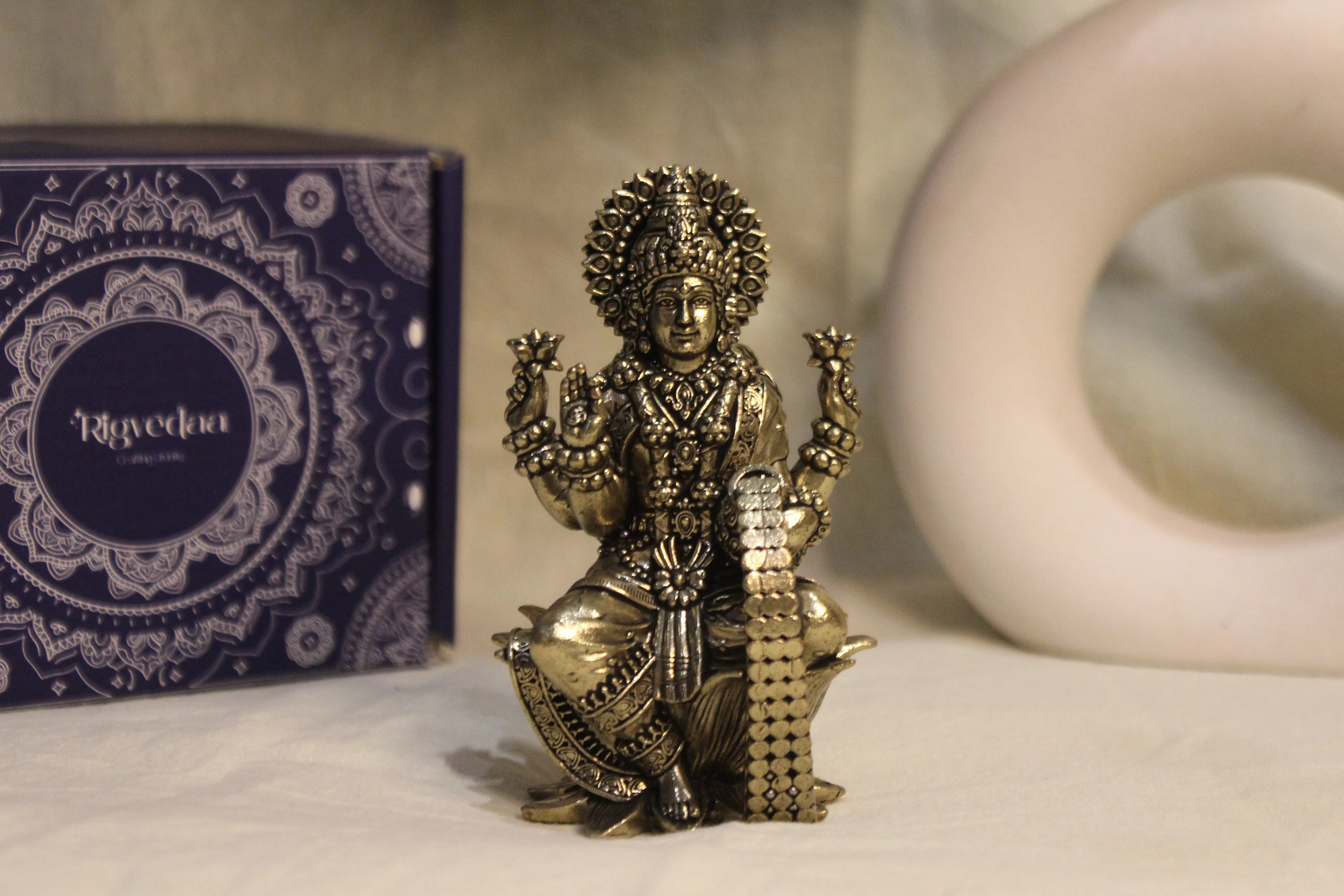 Laxmi Ganesha idol Seated on Lotus - 4"