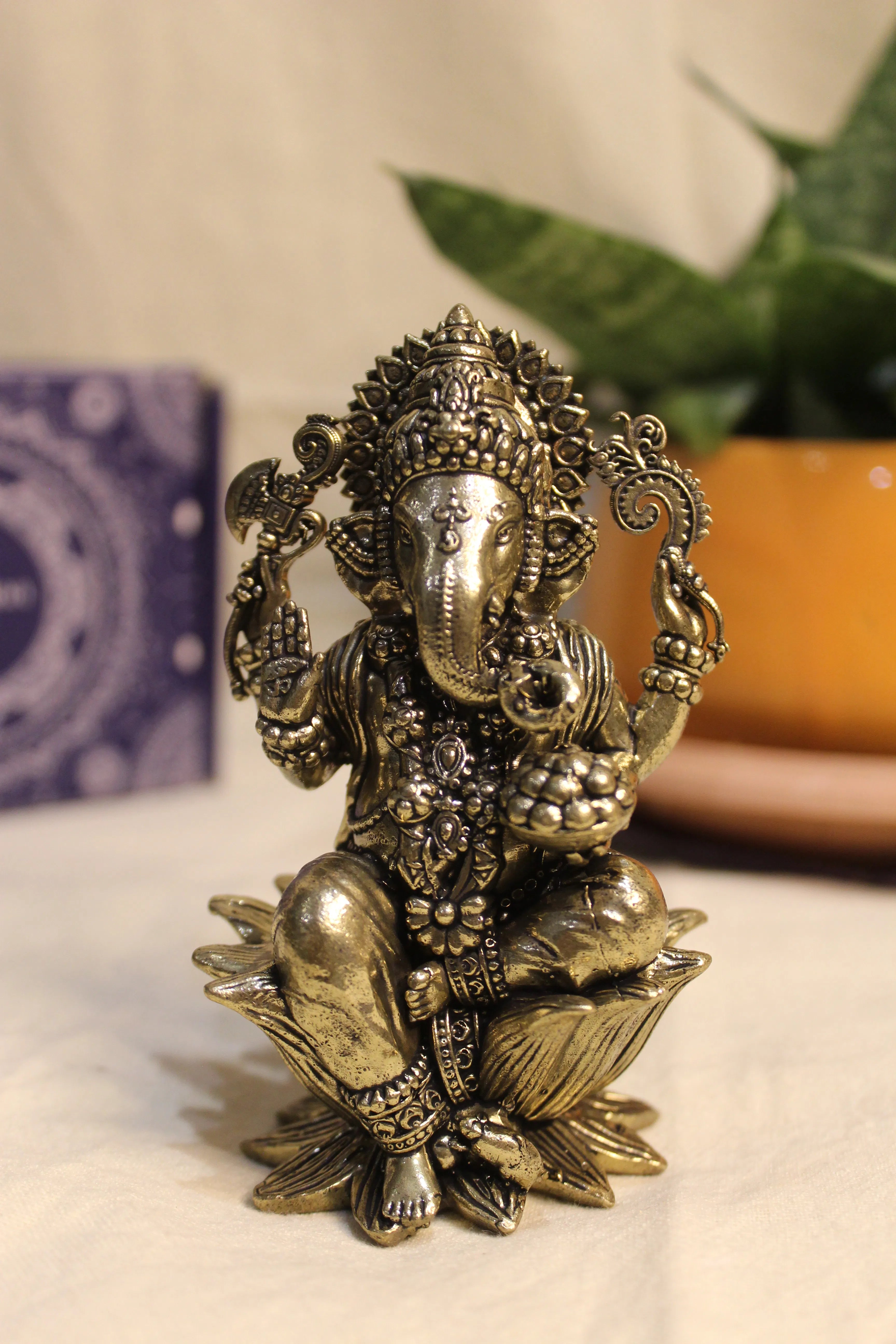 Laxmi Ganesha idol Seated on Lotus - 4"