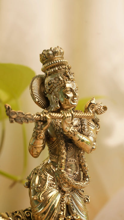 Handcrafted_Krishna_with_cow_Brass_idol_Divine_Sculpture_of_Harmony_Love_and_Prosperity