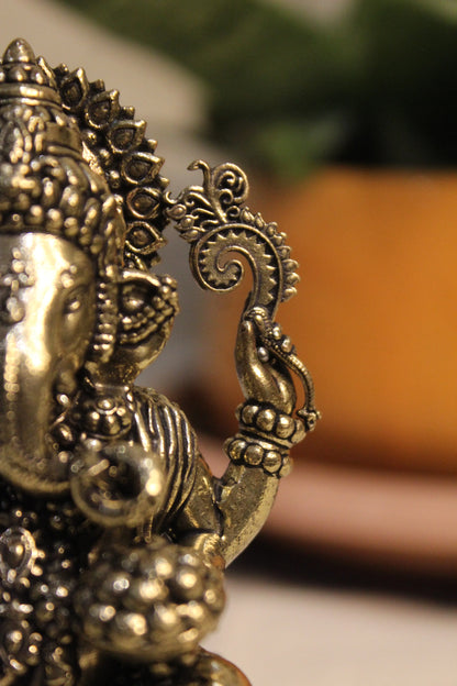 Laxmi Ganesha idol Seated on Lotus - 4"