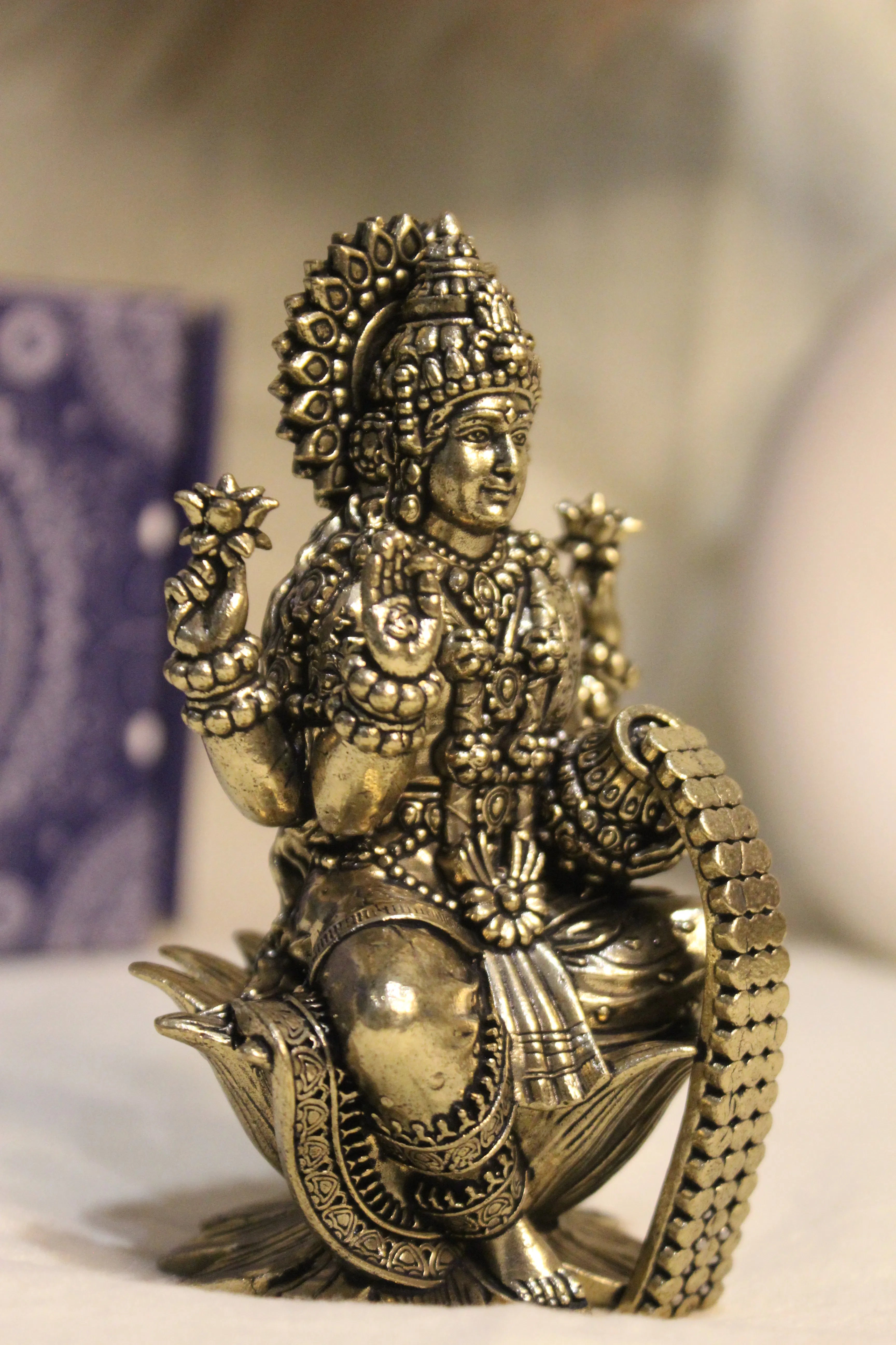 Laxmi Ganesha idol Seated on Lotus - 4"