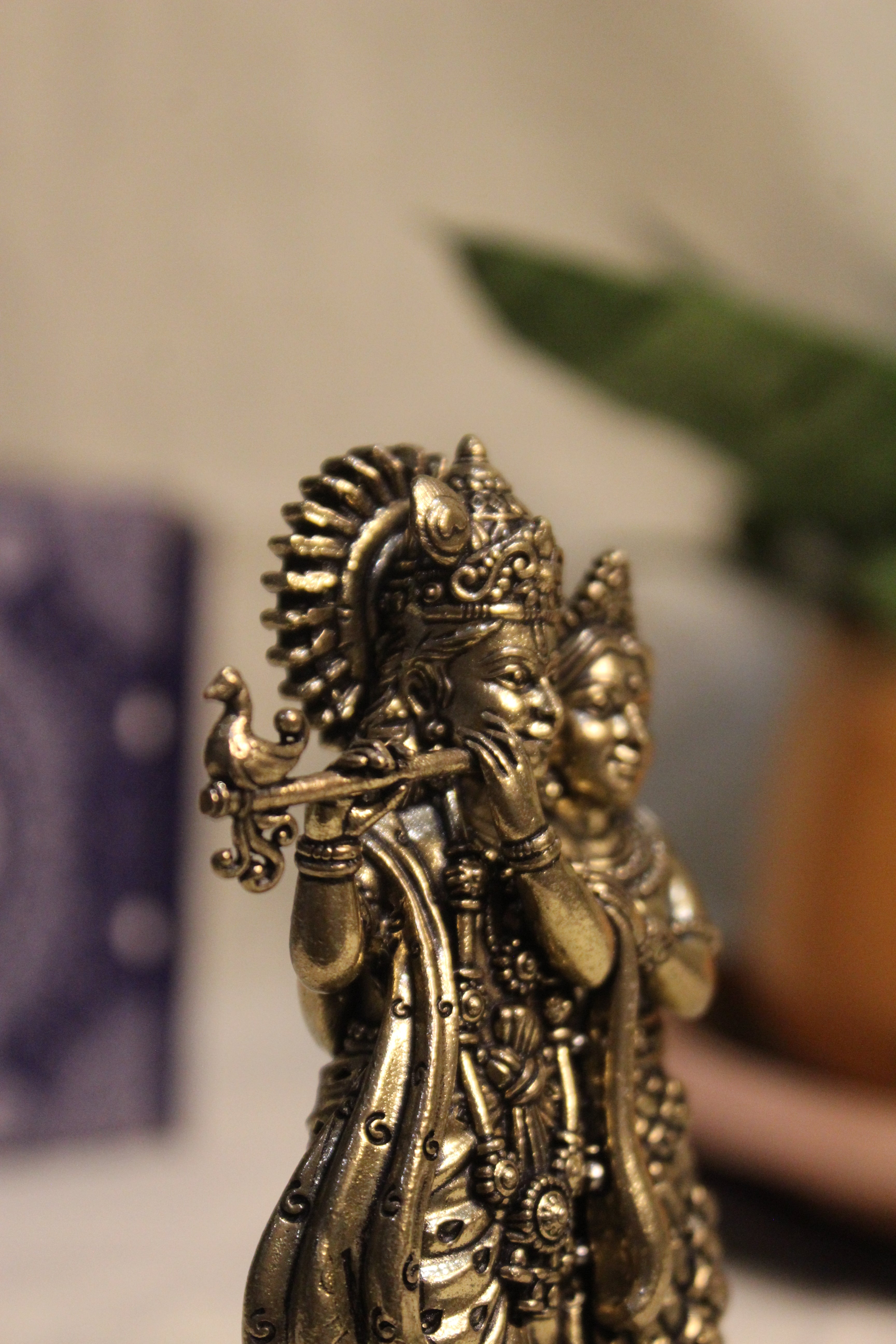 Brass Radha Krishna Idol – Handcrafted Divine Love Sculpture