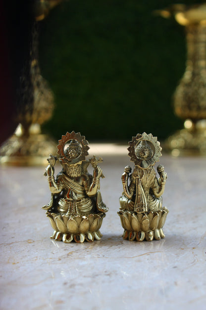 Brass Lakshmi Ganesha Divine Pair Statue (2.5 Inch)