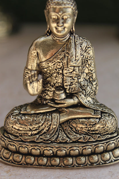 Brass Gautam Buddha Dhyana Mudra Statue (3 Inch)