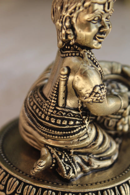 Brass Laddu Gopal Stealing Makkhan Idol (3.5")