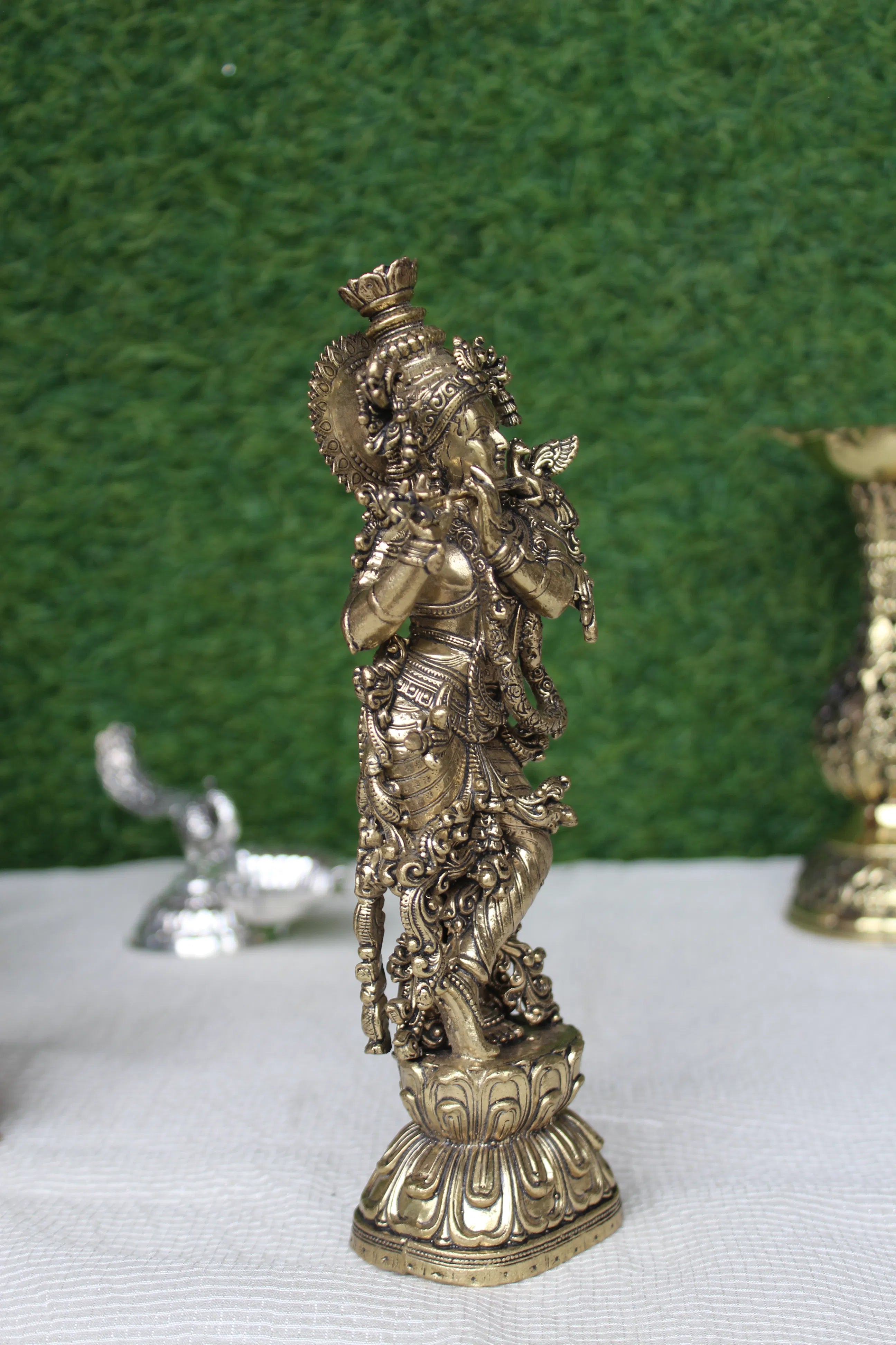 Brass Krishna Idol With Flute – 7.50 Inch | Murli Manohar Standing Statue For Home Temple & Gifting