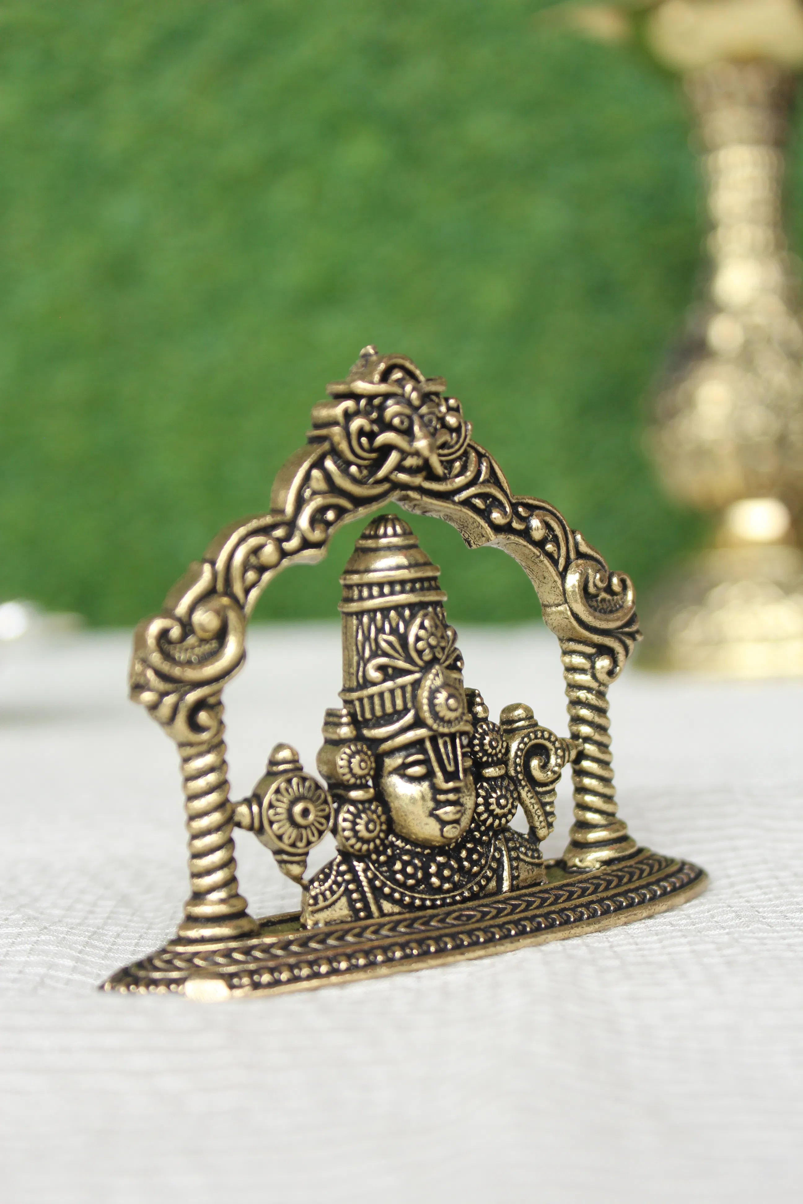 Brass Tirupati Balaji Face | Lord Venkateswara Mukut Murti for Home Mandir & Gifting | Rigvedaa™ (2.00 inch)