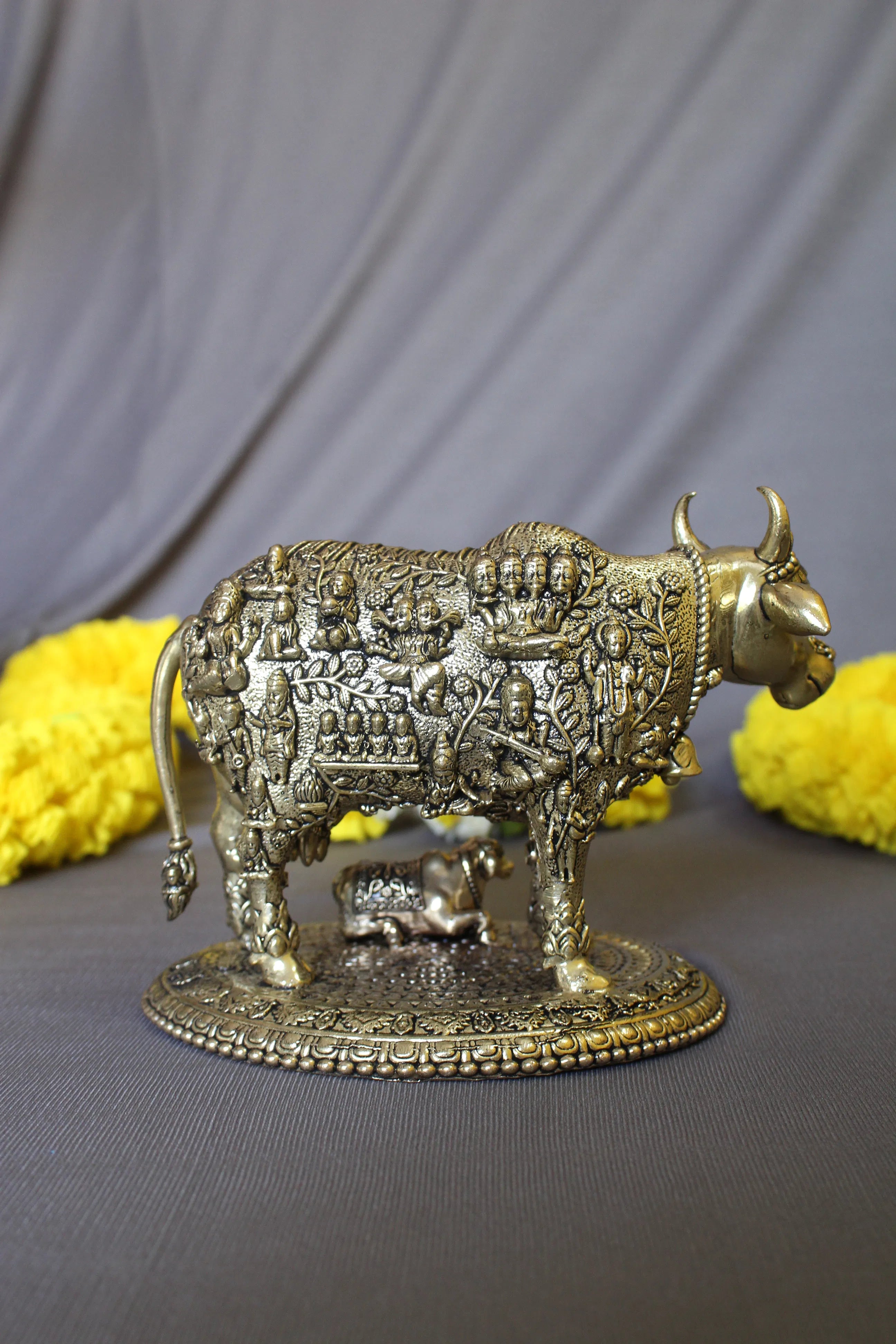 Kamdhenu Cow and Calf Idol with Engraved Gods – Brass Vastu Statue for Wealth, Prosperity and Divine Blessings (5.00 inch)