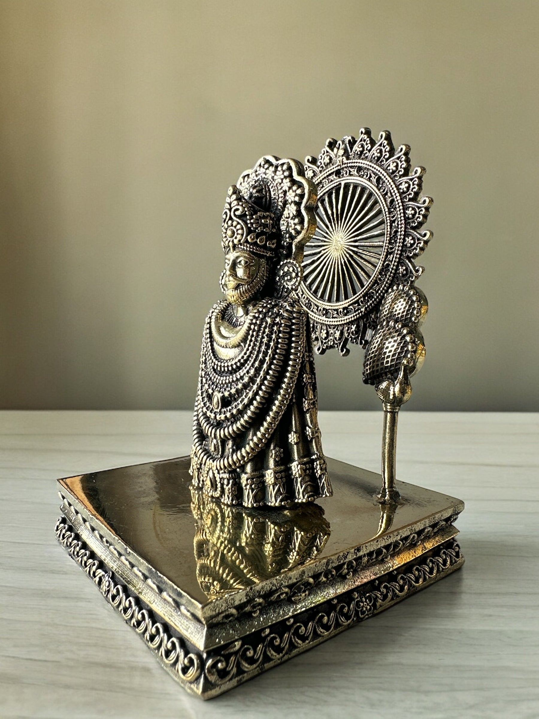 Lord Khatu Shyam Brass Murti | 4.75 inch – Divine Idol Inspired by Khatu, Rajasthan