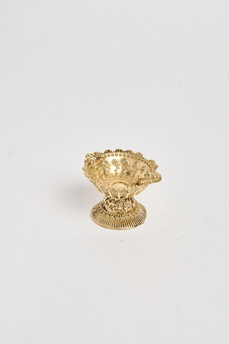 Brass Ganesh Diya – Traditional Lord Ganesha Worship Diya for Prosperity and Blessings