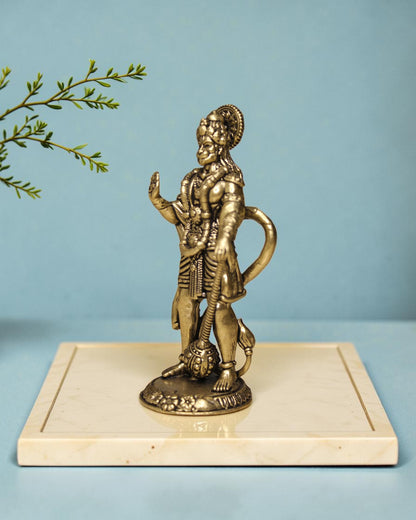 Rigvedaa brass Hanuman statue in Ashirwad pose, holding a mace, antique gold finish, 4 inches.